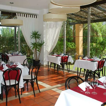 Portobelo Vilamoura 4*