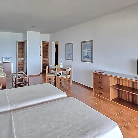 Portobelo Apartmanhotel 4*