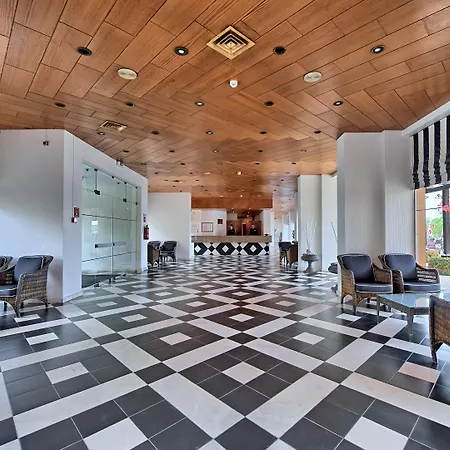 Lägenhetshotell Portobelo 4*